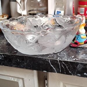 Elegant Frosted Glass Bowl with Floral Design